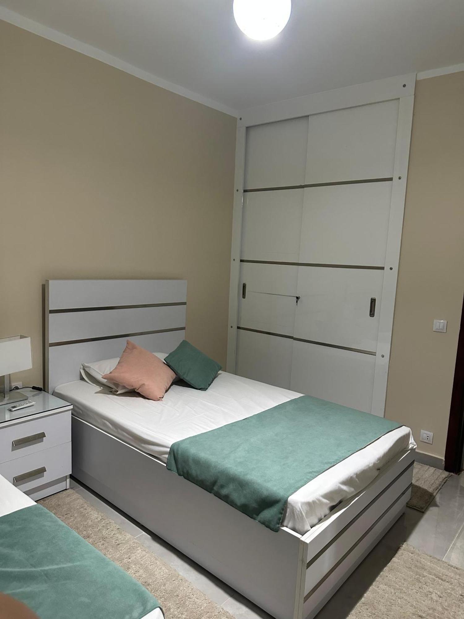 Apartment شقه مفروشه 3 غرف امام سيتي ستارز *