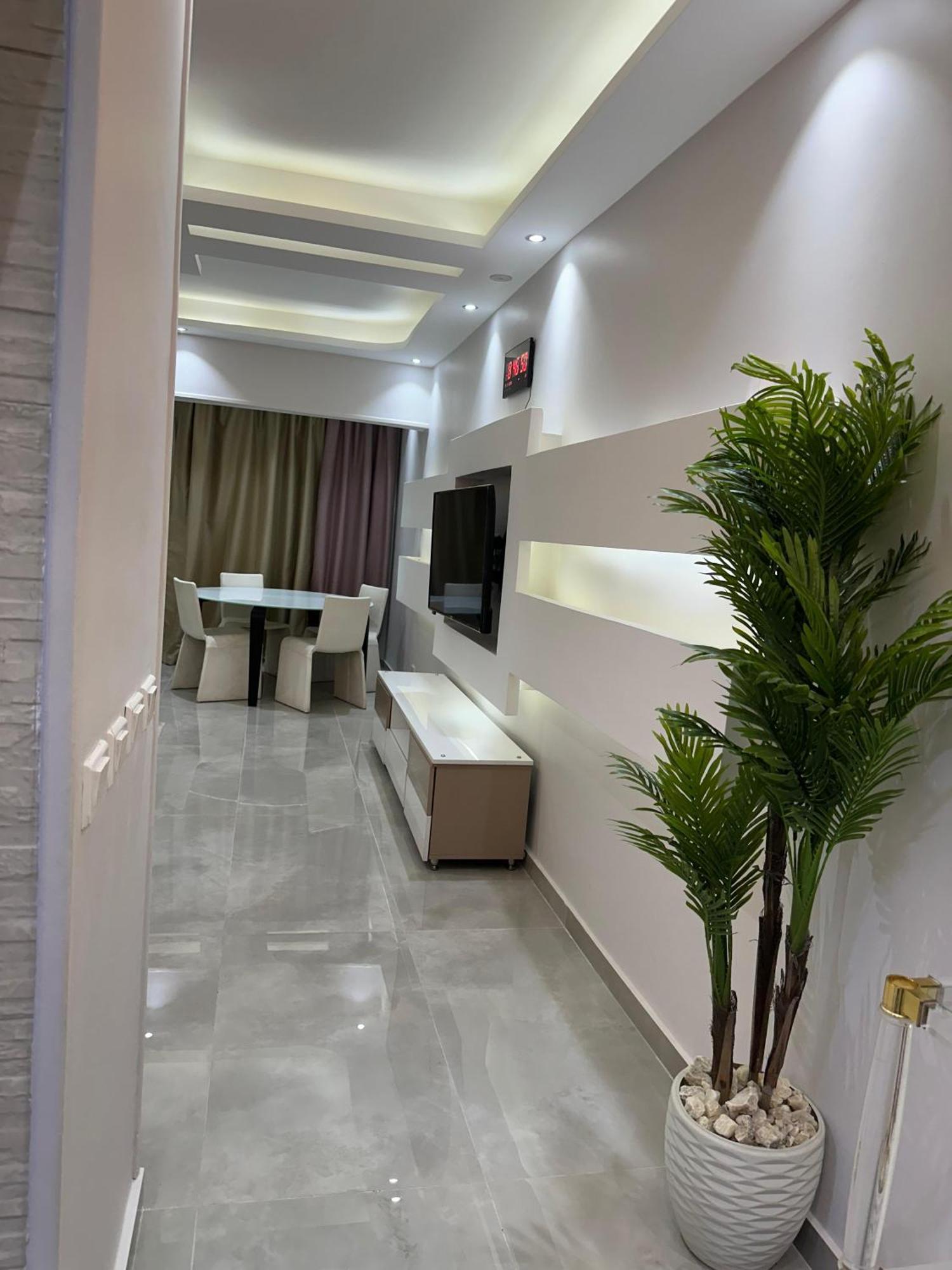 شقه مفروشه 3 غرف امام سيتي ستارز Apartment Kairo